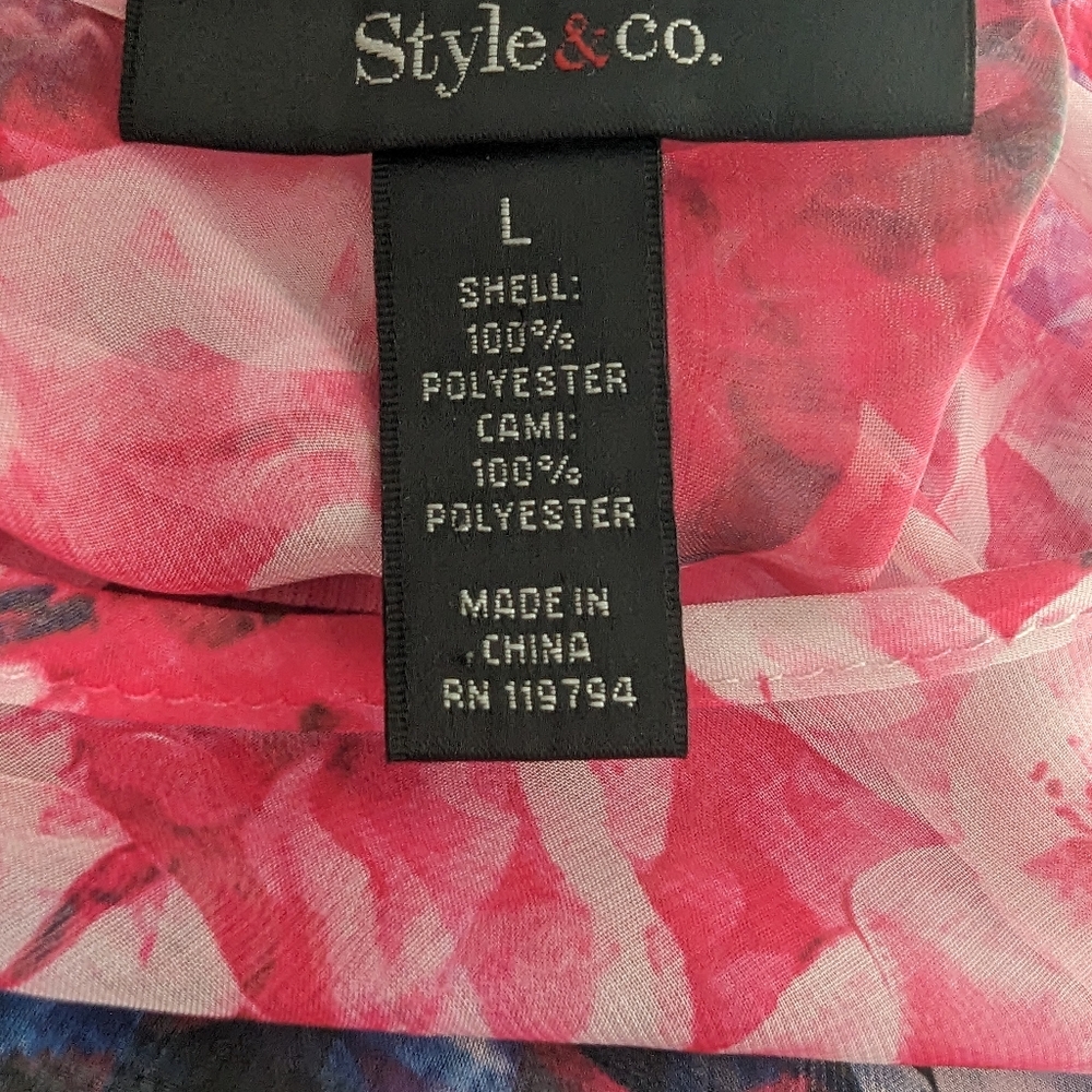 Style & Co. - Picture 4 of 4